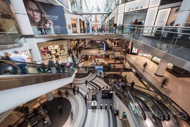 Retail Workers More Likely to be Injured in January than During Holidays 