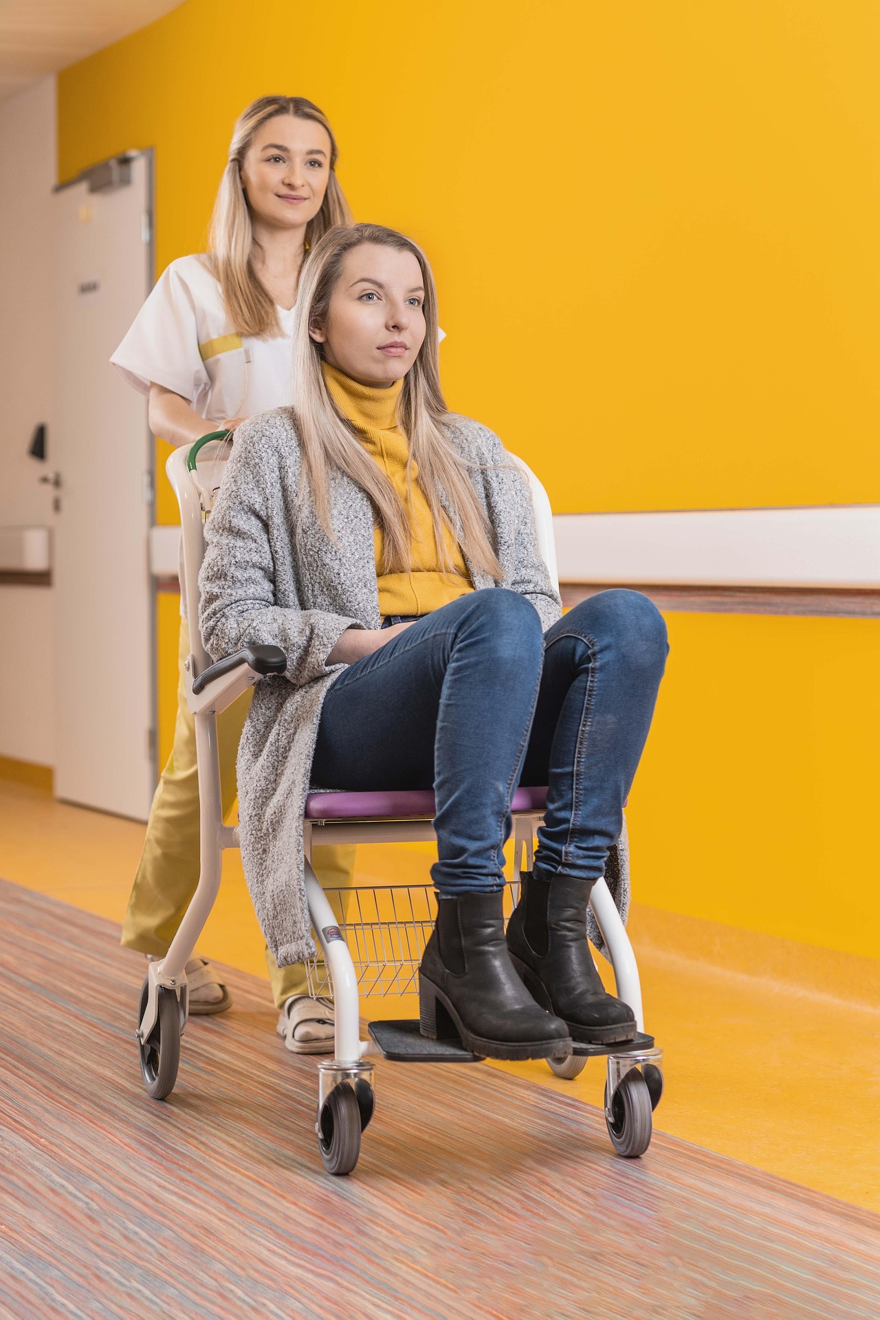 Magee Hospital Nurses Fight for More Staff And Improved Working Conditions to Serve Patients   